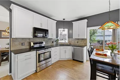 9734 Red Oakes Dr, Highlands Ranch, CO 80126 - Photo 15