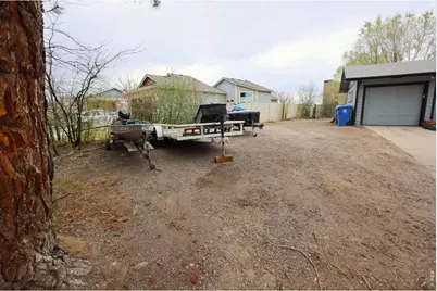 507 W 11th St, Loveland, CO 80537 - Photo 33