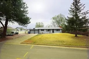 507 W 11th St, Loveland, CO 80537 - Photo 41