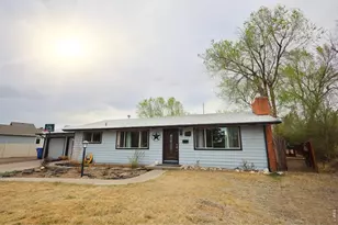 507 W 11th St, Loveland, CO 80537 - Photo 1