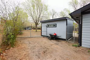 507 W 11th St, Loveland, CO 80537 - Photo 27