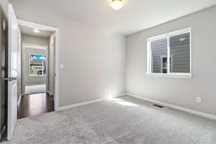 1882 Egnar St, Loveland, CO 80538 - Photo 23