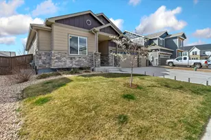 1882 Egnar St, Loveland, CO 80538 - Photo 3
