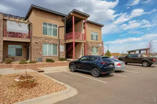 2940 Kincaid Dr, Loveland, CO 80538 - Photo 3