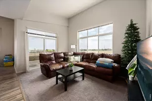 2940 Kincaid Dr, Loveland, CO 80538 - Photo 7