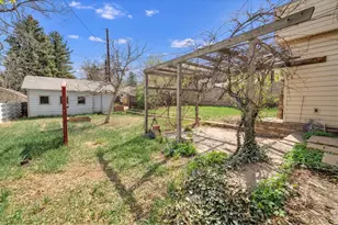 1084 Grant Pl, Boulder, CO 80302 - Photo 13