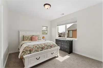 1744 Montgomery Cir, Longmont, CO 80504 - Photo 31