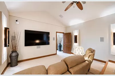 5759 Pelican Shores Dr, Longmont, CO 80504 - Photo 29