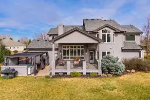 5888 Highland Hills Cir, Fort Collins, CO 80528 - Photo 3