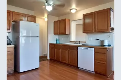 2312 Plains Ct, Fort Collins, CO 80521 - Photo 3