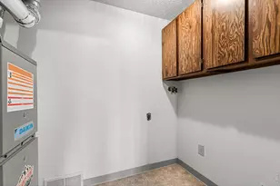 1912 Cheshire St, Fort Collins, CO 80526 - Photo 11