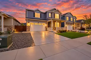 1937 Raindrop Dr, Windsor, CO 80550 - Photo 1
