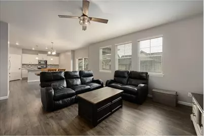 1937 Raindrop Dr, Windsor, CO 80550 - Photo 9