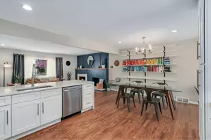 537 Crestmore Pl, Fort Collins, CO 80521 - Photo 11