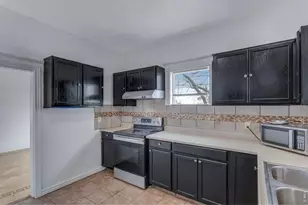 403 9th Ave, Greeley, CO 80631 - Photo 9