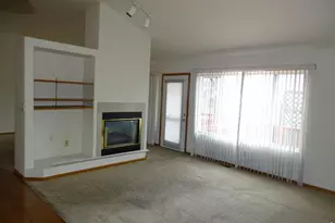 211 N 49th Ave Pl, Greeley, CO 80634 - Photo 3