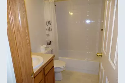 211 N 49th Ave Pl, Greeley, CO 80634 - Photo 15