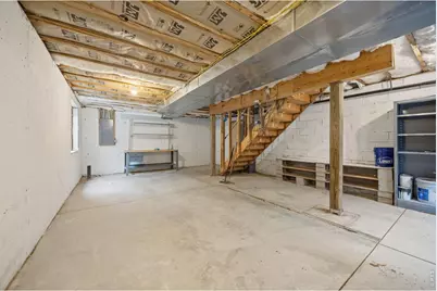 615 E 10th St, Loveland, CO 80537 - Photo 23