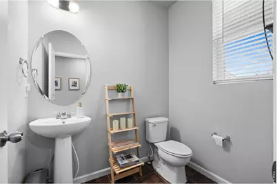 27074 E Archer Ave, Aurora, CO 80018 - Photo 17