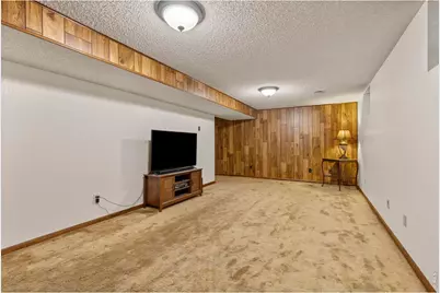 3740 W 8th St, Greeley, CO 80634 - Photo 21