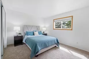 1819 Manchester Dr, Fort Collins, CO 80526 - Photo 11