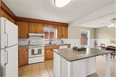 427 Cheyenne Ave, Eaton, CO 80615 - Photo 9