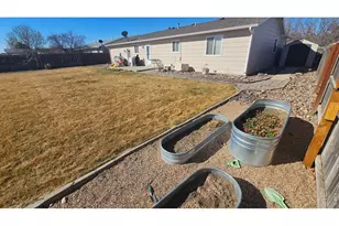 511 Rose St, Hillrose, CO 80733 - Photo 15