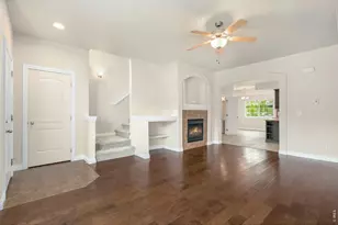 3826 Rock Creek Dr, Fort Collins, CO 80528 - Photo 3