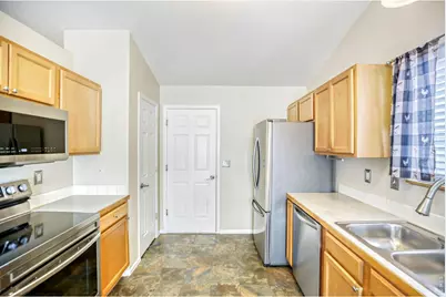 2958 Ash Ave, Greeley, CO 80631 - Photo 11