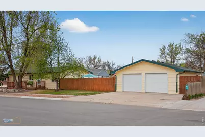 8111 3rd St, Wellington, CO 80549 - Photo 3