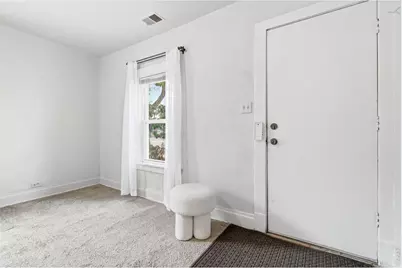 930 Kimbark St, Longmont, CO 80501 - Photo 3