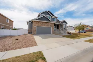 479 Mt Belford Dr, Severance, CO 80550 - Photo 3