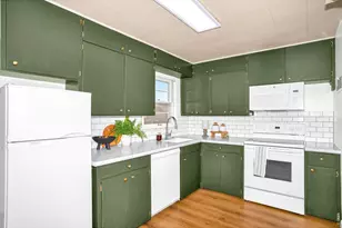 1915 7th St, Greeley, CO 80631 - Photo 7