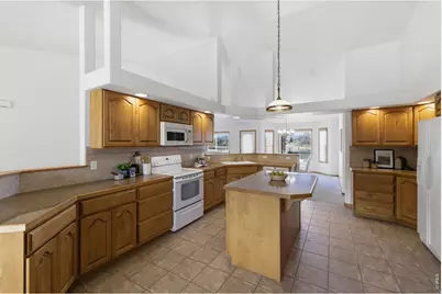 3075 Challenger Point Dr, Loveland, CO 80538 - Photo 13