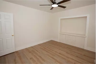 212 Denver St, Sterling, CO 80751 - Photo 17
