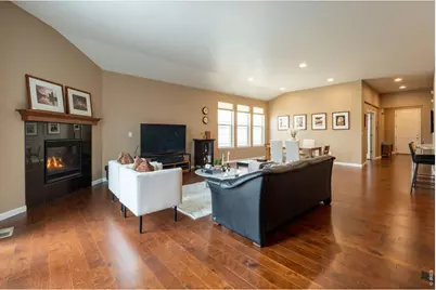 2314 Lodgepole Creek Dr, Fort Collins, CO 80528 - Photo 5