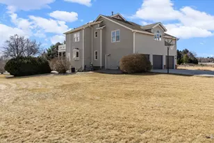 7766 Park Ridge Cir, Fort Collins, CO 80528 - Photo 39