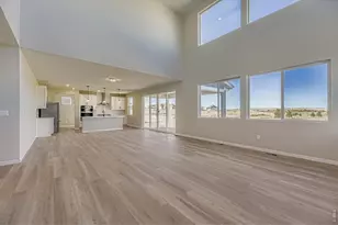 394 Rustic Barn Ln, Berthoud, CO 80513 - Photo 9