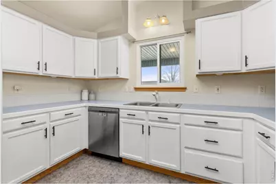 414 14th St, Windsor, CO 80550 - Photo 7