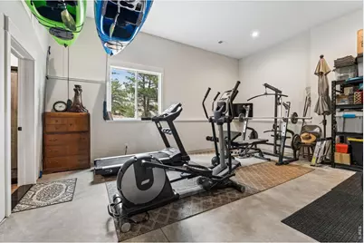 200 Cherokee Ct, Estes Park, CO 80517 - Photo 33