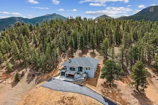 200 Cherokee Ct, Estes Park, CO 80517 - Photo 5