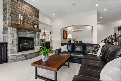 200 Cherokee Ct, Estes Park, CO 80517 - Photo 9