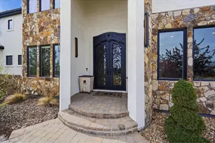 8680 Summerlin Pl, Longmont, CO 80503 - Photo 3