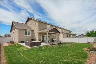 852 Sunlight Peak Dr, Severance, CO 80550 - Photo 27