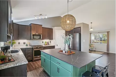 5426 Fox Run Blvd, Longmont, CO 80504 - Photo 9