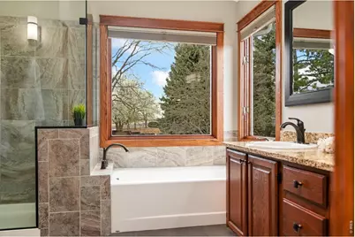 1006 Hinsdale Dr, Fort Collins, CO 80526 - Photo 29