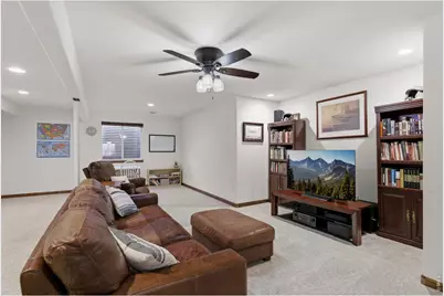 331 S Maple Ave, Eaton, CO 80615 - Photo 27