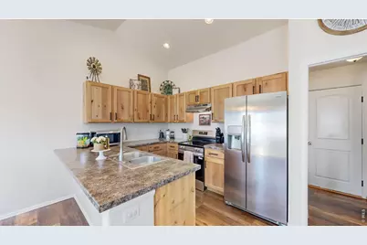 821 Mt Sneffels Ave, Severance, CO 80550 - Photo 5