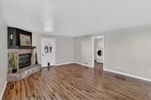 582 Highland Dr, Longmont, CO 80504 - Photo 15