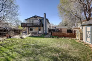 582 Highland Dr, Longmont, CO 80504 - Photo 3